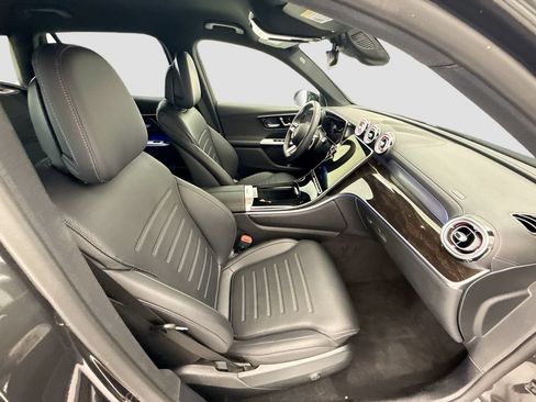 Certified 2026 Mercedes-Benz GLC 300 image 19