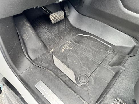 Used 2024 Chevrolet Tahoe High Country image 14