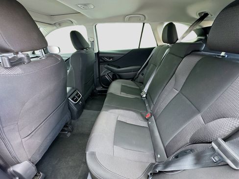 Used 2023 Subaru Outback Premium AWD/4WD image 16