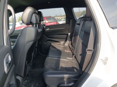 Used 2018 Jeep Grand Cherokee Altitude image 6