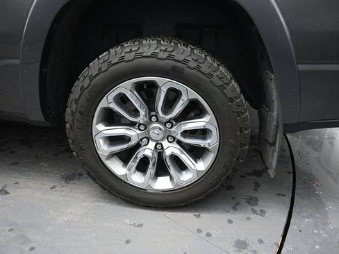 Used 2021 RAM 1500 Laramie w/ Sport Appearance Package image 13