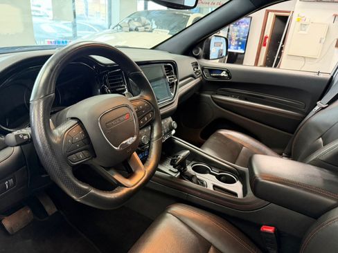 Used 2025 Dodge Durango GT image 19
