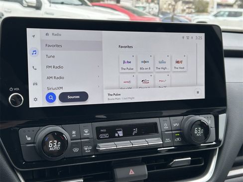 Used 2026 Toyota Grand Highlander XLE image 36