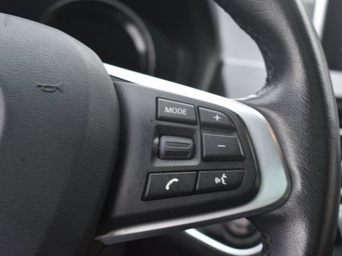 Used 2023 BMW X2 sDrive28i image 16