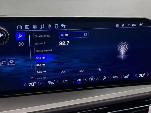 Used 2024 Chevrolet Traverse LT w/ LPO, Floor Liner Package image 17