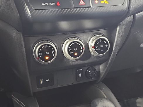 Used 2023 Mitsubishi Outlander Sport AWD image 22