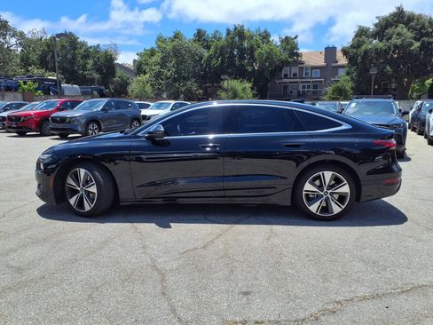 Used 2025 Audi A6 e-tron Premium Plus w/ Premium Plus RWD image 3