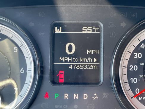 Used 2024 RAM 1500 Classic SLT image 27