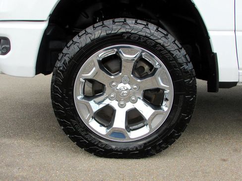 Used 2020 RAM 1500 Big Horn image 14