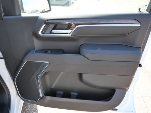 New 2026 GMC Sierra 1500 SLE AWD/4WD image 22