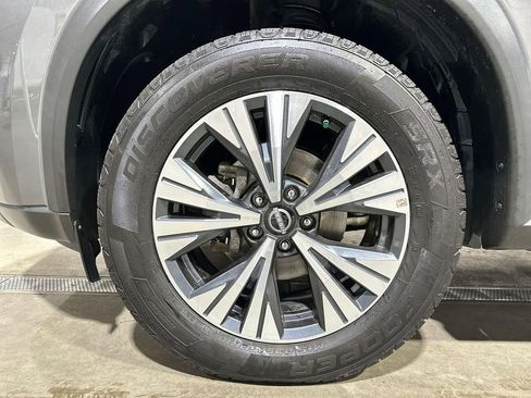 Used 2022 Nissan Rogue SV AWD/4WD image 29