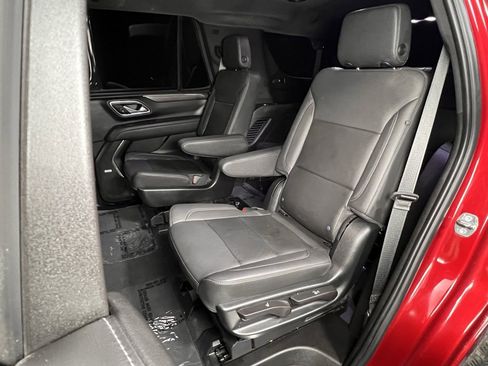 Used 2023 Chevrolet Tahoe Z71 w/ Luxury Package image 12