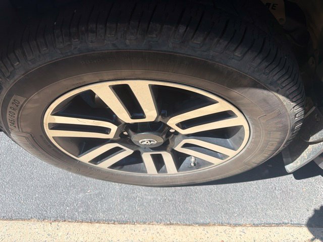 Used 2019 Toyota 4Runner Limited AWD/4WD image 6