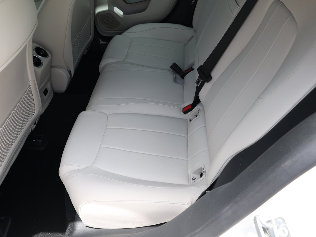 Used 2023 Mercedes-Benz CLA 250 4MATIC w/ Premium Package image 18