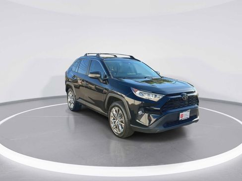Certified 2019 Toyota RAV4 XLE Premium w/ Cold Weather Package AWD/4WD image 2