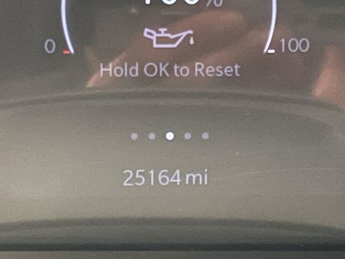 Used 2022 Jeep Grand Cherokee Limited image 21