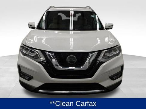 Used 2019 Nissan Rogue SL w/ Premium Package image 3