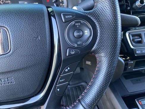 Used 2022 Honda Ridgeline Black Edition image 28