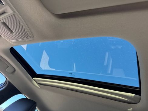 New 2026 Nissan Sentra SR w/ SR Premium Package image 18