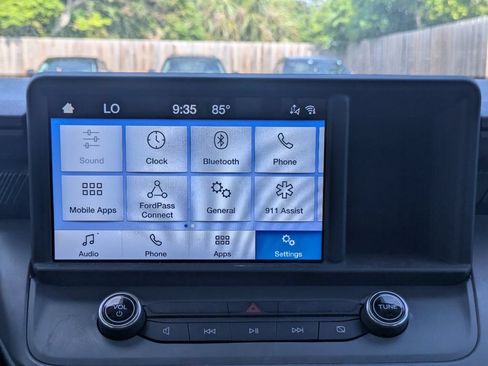Certified 2024 Ford Maverick XL FWD image 18