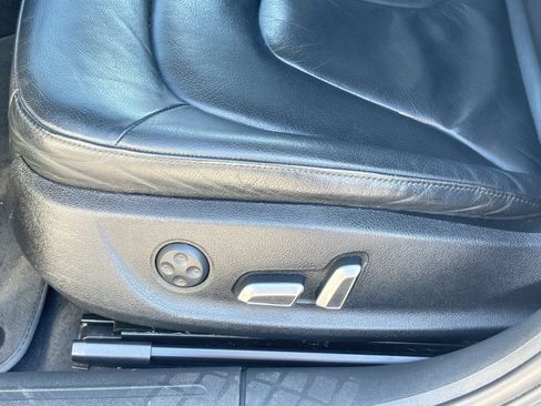 Used 2016 Audi A4 2.0T Premium image 14