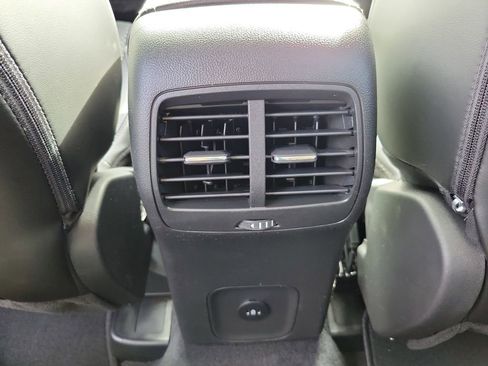 New 2026 Ford Escape SE FWD image 12