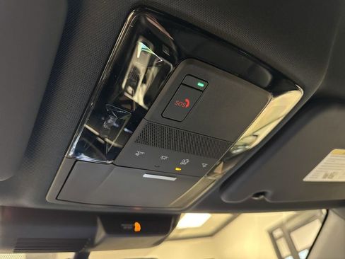 New 2026 Mitsubishi Outlander LE FWD image 22