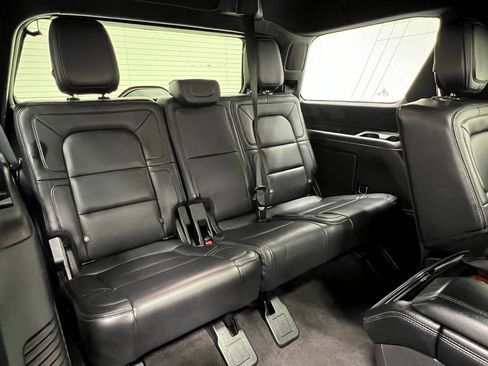 Used 2019 Lincoln Navigator Reserve w/ Cargo Package AWD/4WD image 34
