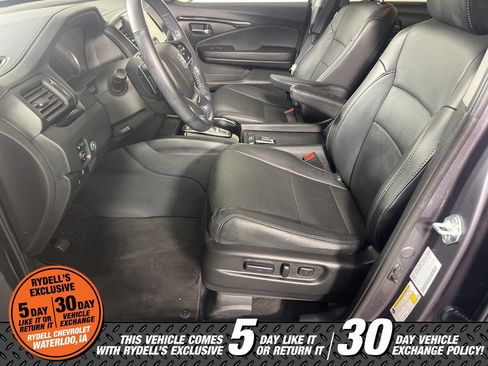 Used 2021 Honda Pilot Elite image 16