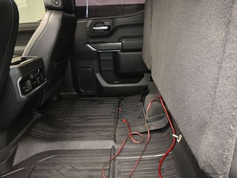 Used 2020 GMC Sierra 1500 AT4 w/ AT4 Premium Package AWD/4WD image 17