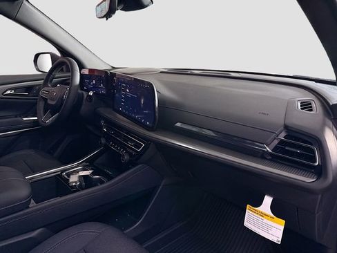 New 2026 Chevrolet Traverse LT w/ Midnight/Sport Edition image 31