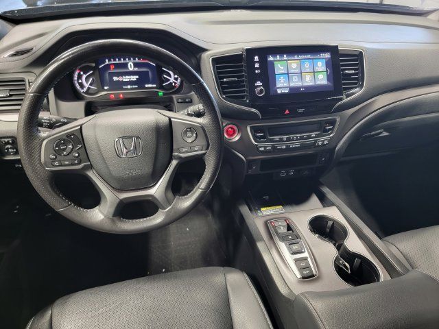 Certified 2025 Honda Passport EX-L image 28