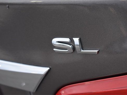 Used 2017 Nissan Altima 2.5 SL w/ Moonroof Package image 16