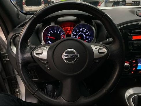 Used 2011 Nissan Juke SV image 20