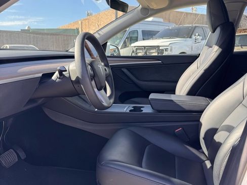 Used 2023 Tesla Model Y Long Range image 6