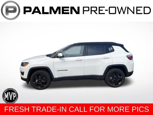 Certified 2021 Jeep Compass Latitude w/ Sun and Sound Group AWD/4WD image 1