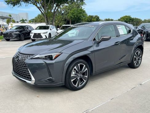 Certified 2025 Lexus UX 300h FWD w/ Accessory Package (Z2) image 3
