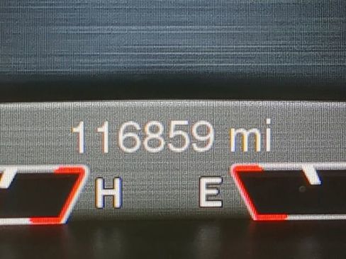 Used 2017 Jeep Cherokee Limited image 34