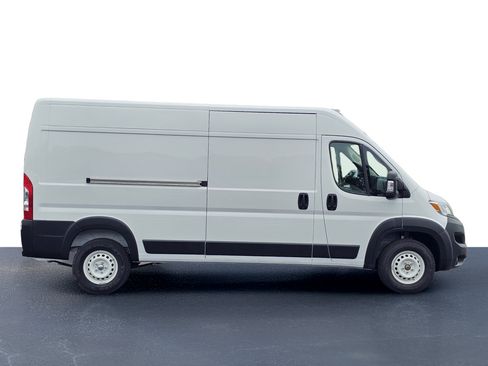 New 2026 RAM ProMaster 2500 w/ Power Group FWD image 7