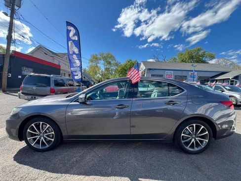 Used 2018 Acura TLX V6 SH-AWD image 6