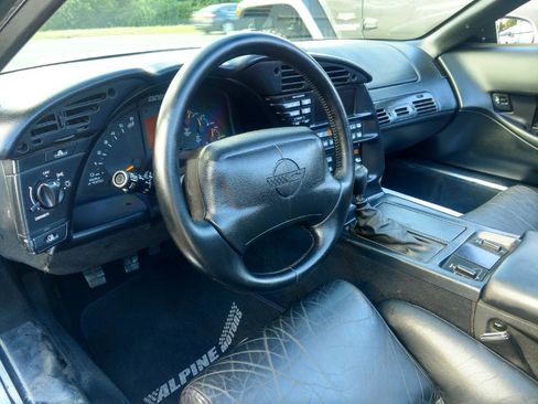 Used 1994 Chevrolet Corvette Convertible RWD image 13