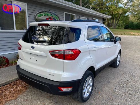 Used 2020 Ford EcoSport SE w/ SE Convenience Package image 6