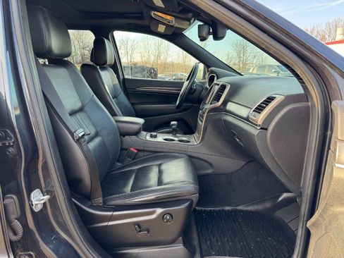Used 2014 Jeep Grand Cherokee Limited image 19