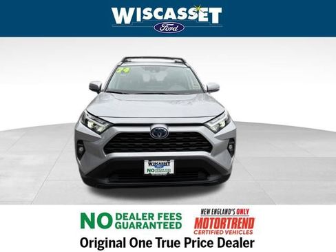 Used 2024 Toyota RAV4 XLE Premium w/ Weather Package image 9