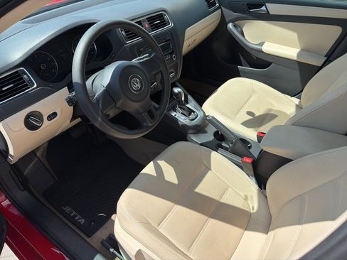 Used 2012 Volkswagen Jetta SE image 7