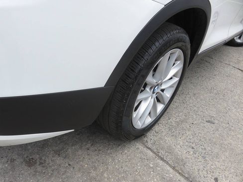 Used 2013 BMW X3 xDrive28i AWD/4WD image 36