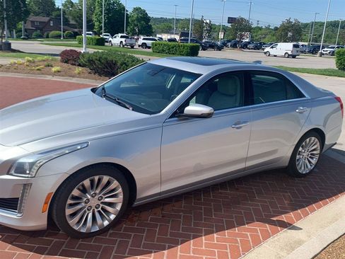 Used 2018 Cadillac CTS Luxury image 2