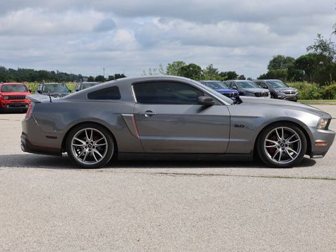 Used 2011 Ford Mustang GT Premium RWD image 7