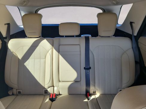 Used 2016 Mercedes-Benz GLE 350 image 18