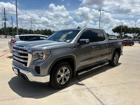 Used 2020 GMC Sierra 1500 SLE w/ SLE Value Package RWD image 4